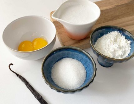 Składniki na krem waniliowy
